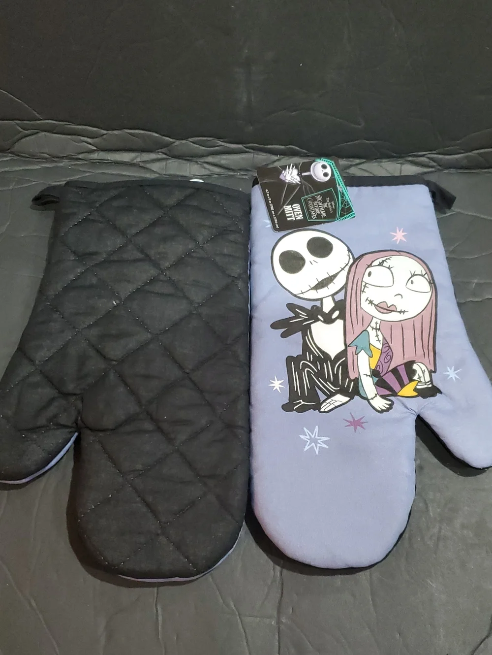 Disney’s Tim Burton's Nightmare Before Christmas 2pack Jack and Sally oven mitts